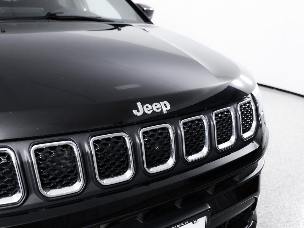 Jeep Compass Latitude Lux 4x4 2024