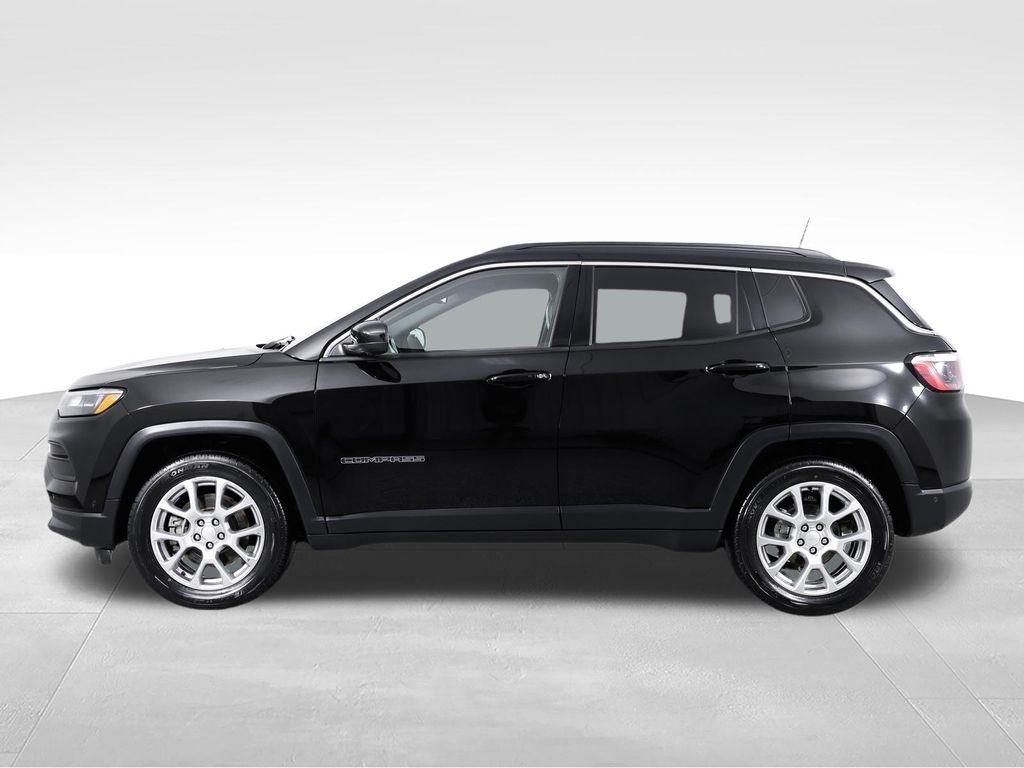 Jeep Compass Latitude Lux 4x4 2024