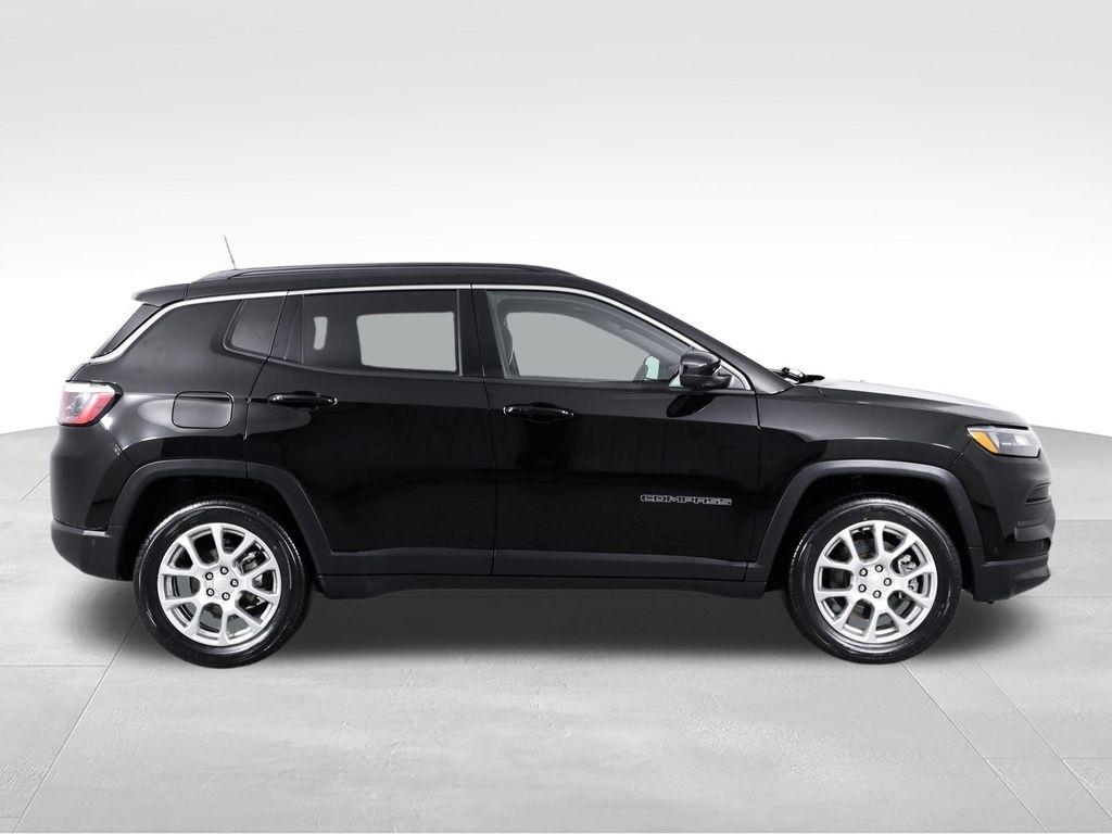 Jeep Compass Latitude Lux 4x4 2024