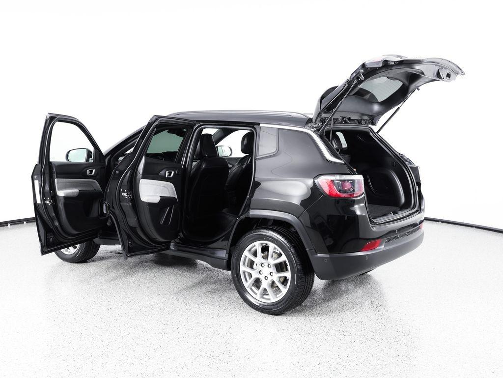 Jeep Compass Latitude Lux 4x4 2024