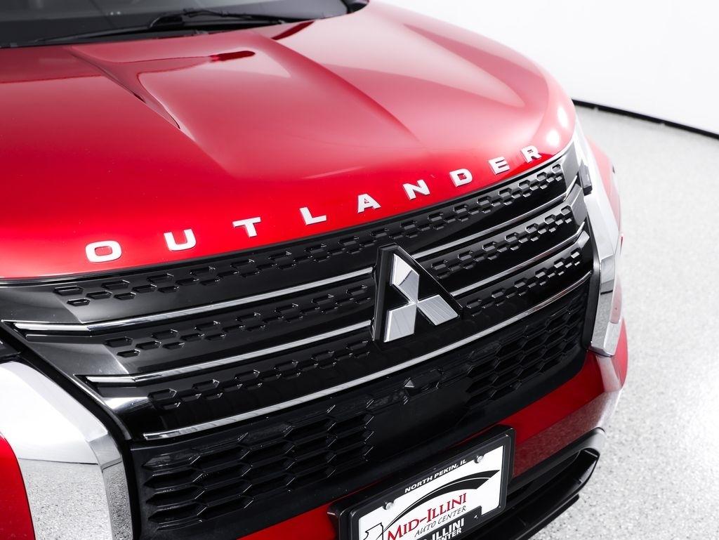 Mitsubishi Outlander ES S-AWC 2022