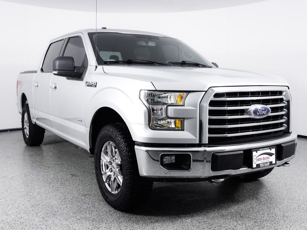 Ford F-150 4WD SuperCrew 145" Lariat 2015