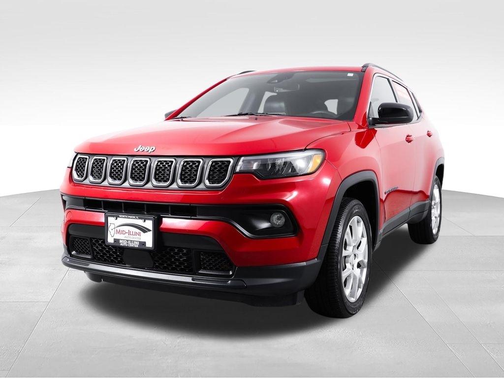 Jeep Compass Latitude Lux 4x4 2023