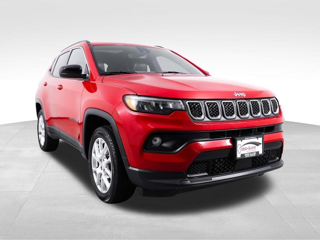 Jeep Compass Latitude Lux 4x4 2023