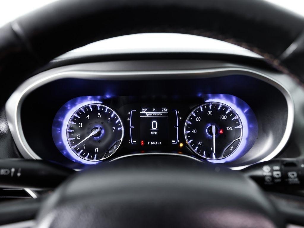 Chrysler Pacifica Touring L FWD 2020