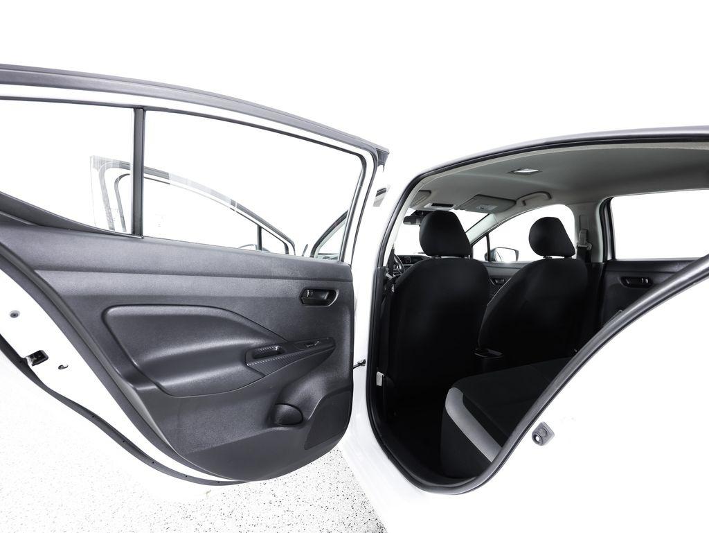 Nissan Versa S CVT 2025