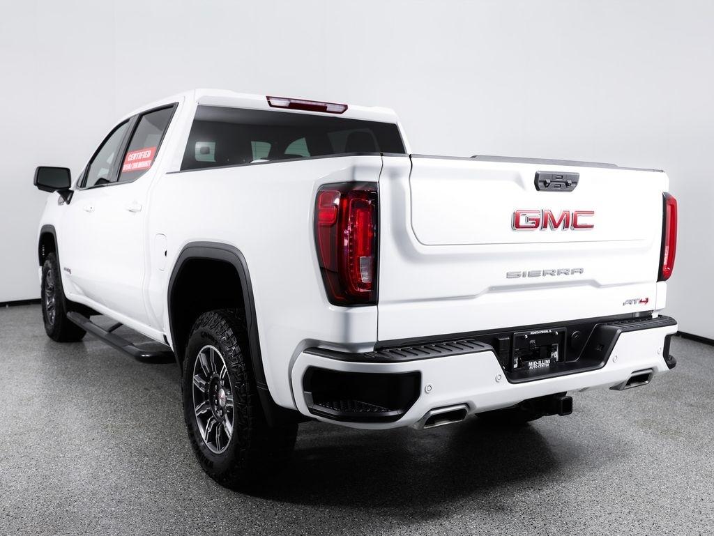 GMC Sierra 1500 4WD Crew Cab 147" AT4 2025