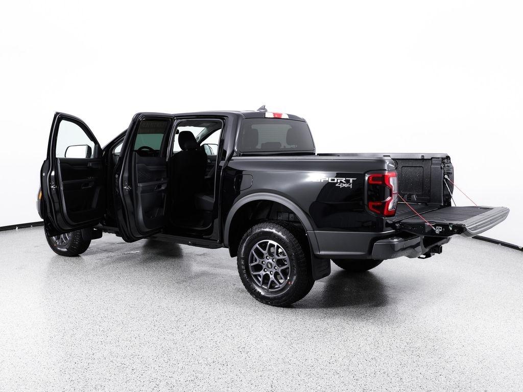 Ford Ranger XLT 4WD SuperCrew 5' Box 2025