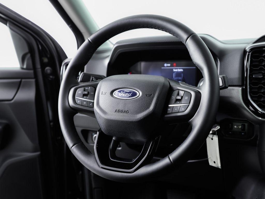 Ford Ranger XLT 4WD SuperCrew 5' Box 2025