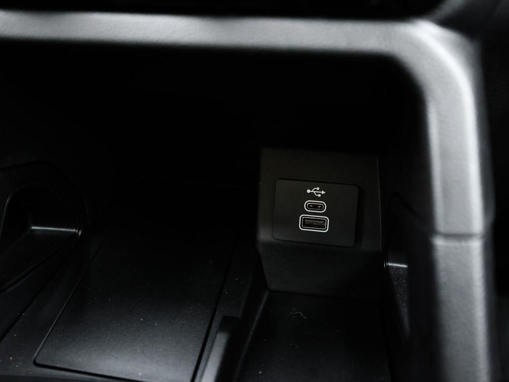 Ford Ranger XLT 4WD SuperCrew 5' Box 2025