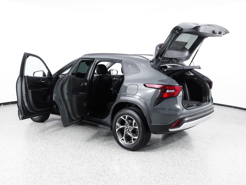 Chevrolet Trax FWD 4dr LT 2025