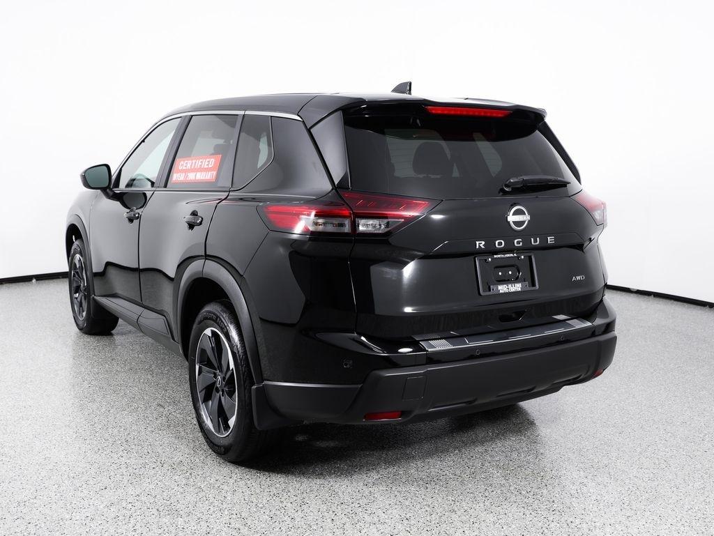 Nissan Rogue AWD SV *Ltd Avail* 2026