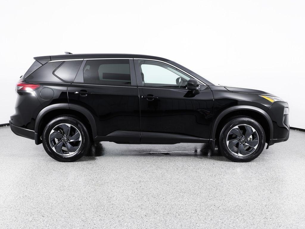 Nissan Rogue AWD SV *Ltd Avail* 2026