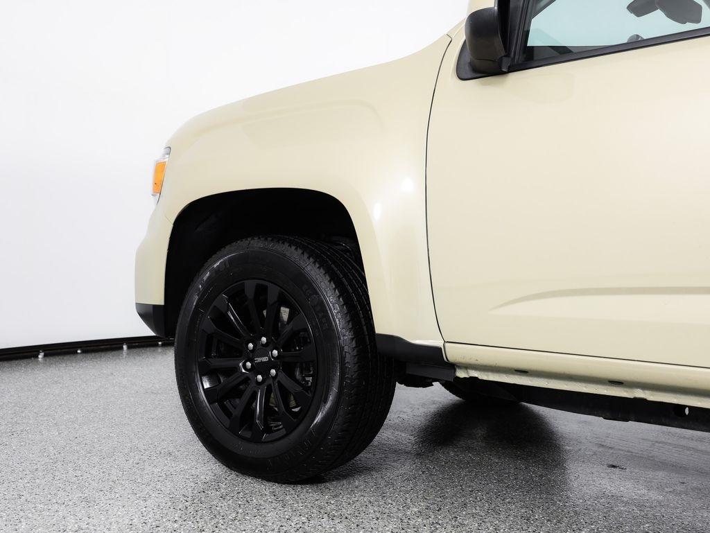 GMC Canyon 4WD Crew Cab 128" Elevation 2022