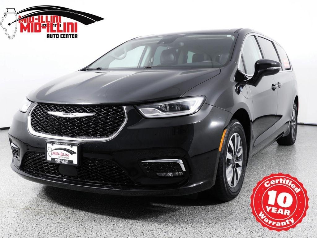 2022 Chrysler Pacifica Hybrid Touring L FWD