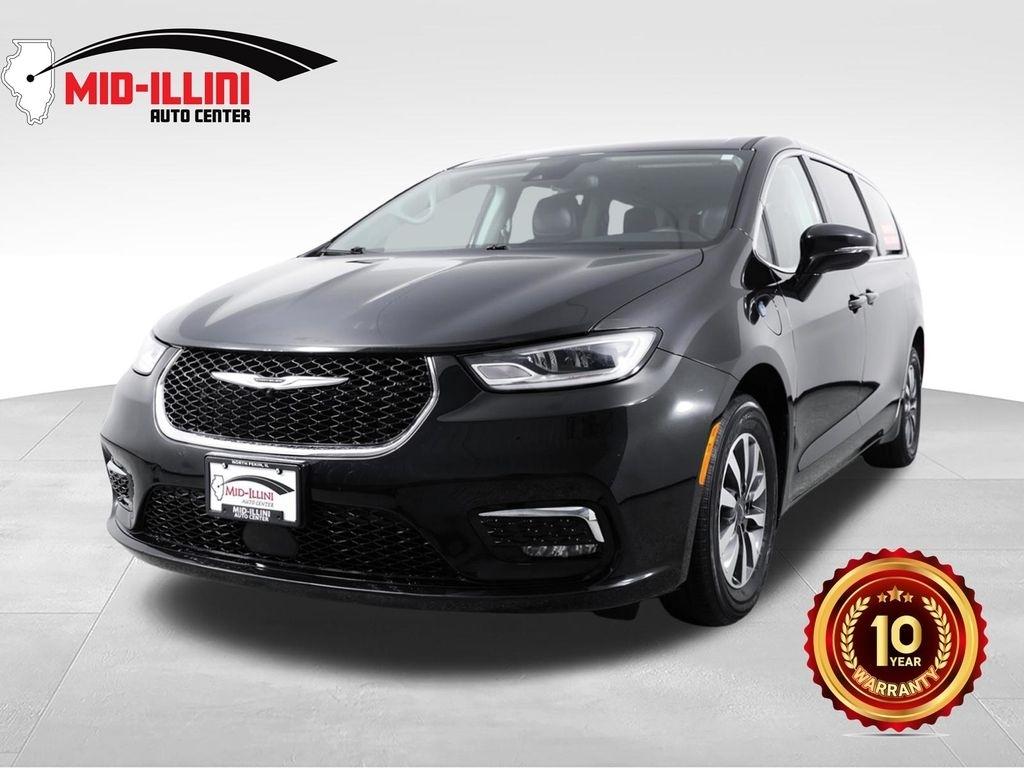 2022 Chrysler Pacifica Hybrid Touring L FWD