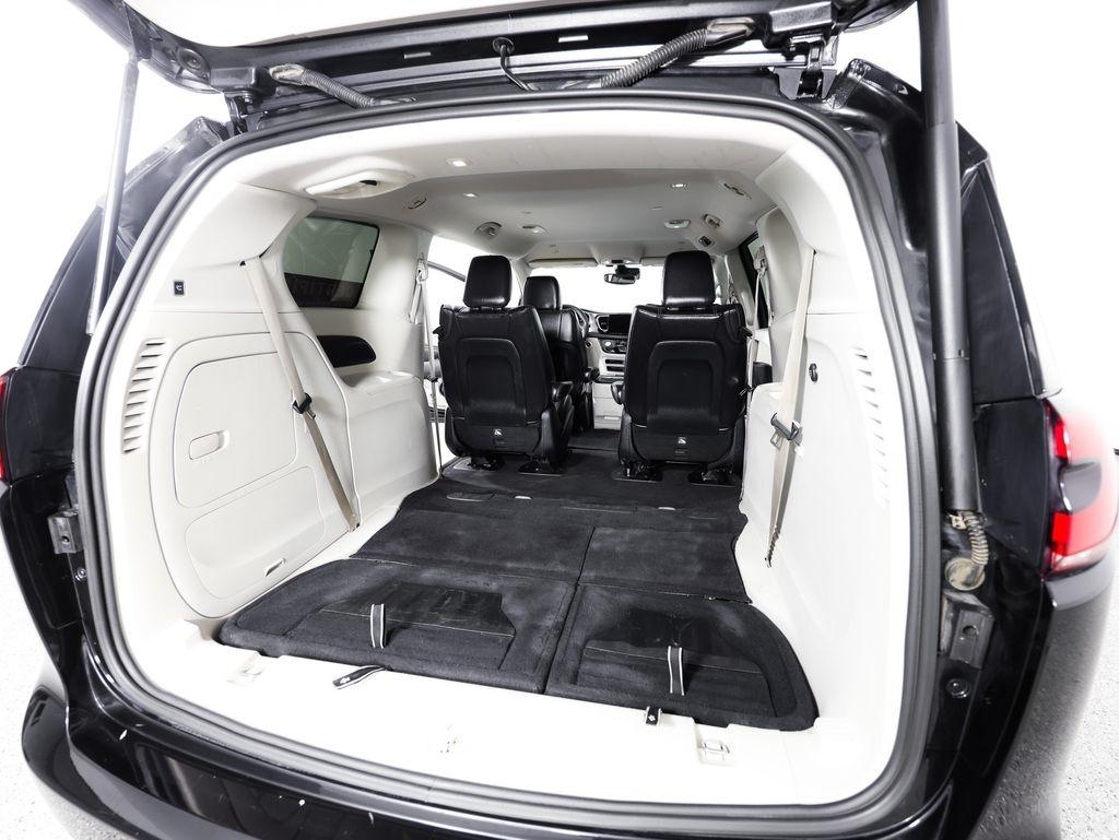 Chrysler Pacifica Hybrid Touring L FWD 2022
