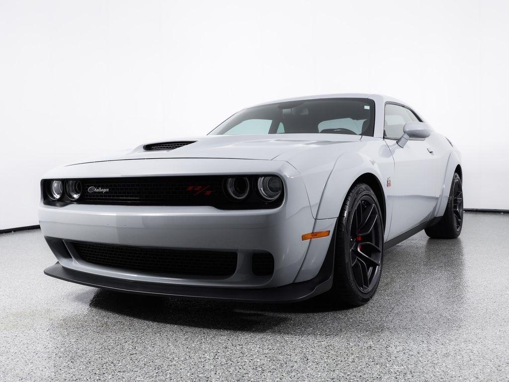 Dodge Challenger R/T Scat Pack Widebody RWD 2022