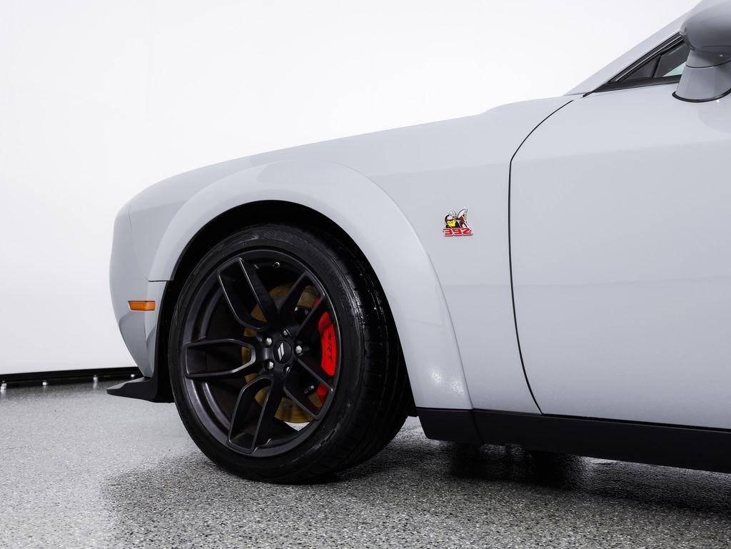 Dodge Challenger R/T Scat Pack Widebody RWD 2022