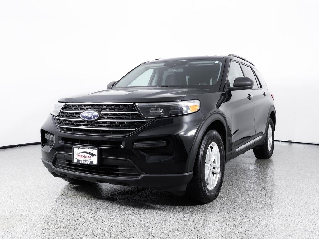Ford Explorer XLT 4WD 2022