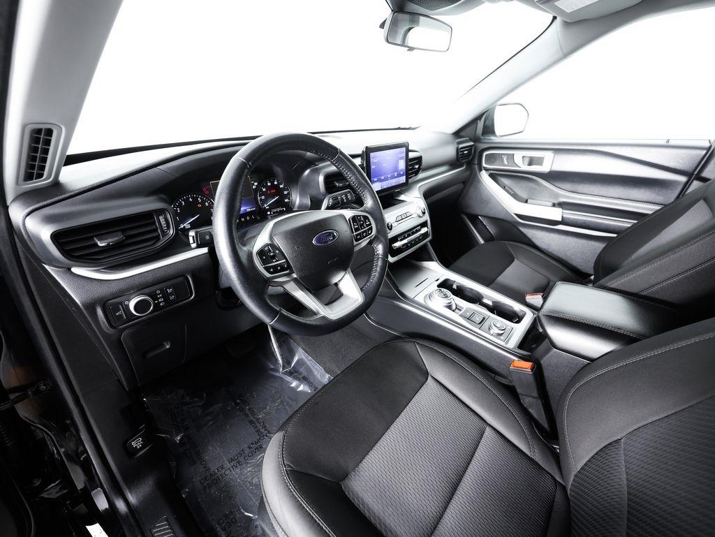 Ford Explorer XLT 4WD 2022