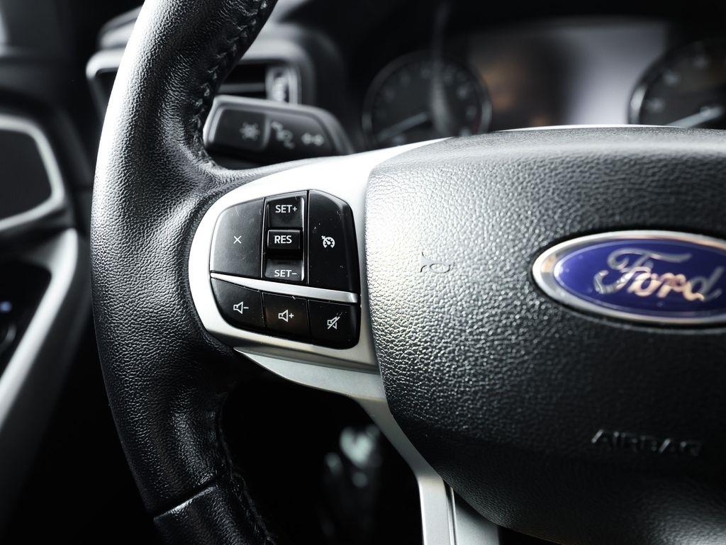 Ford Explorer XLT 4WD 2022