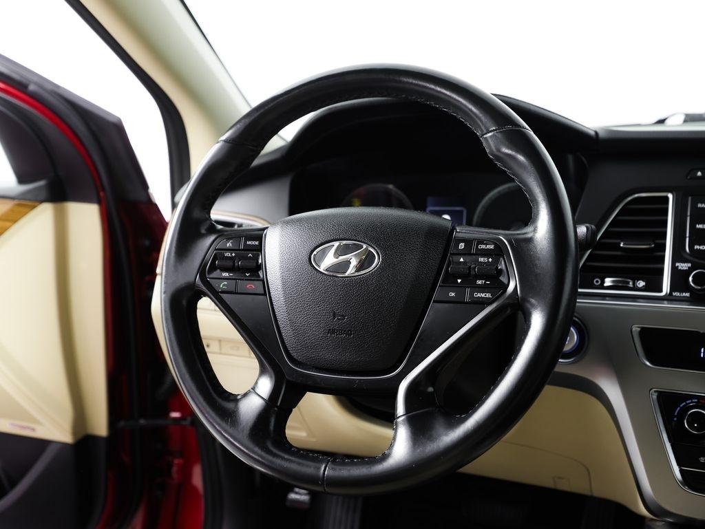 Hyundai Sonata 4dr Sdn 2.4L Limited 2015