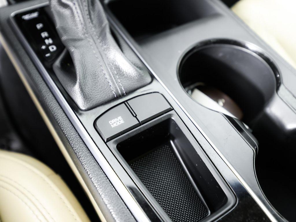 Hyundai Sonata 4dr Sdn 2.4L Limited 2015