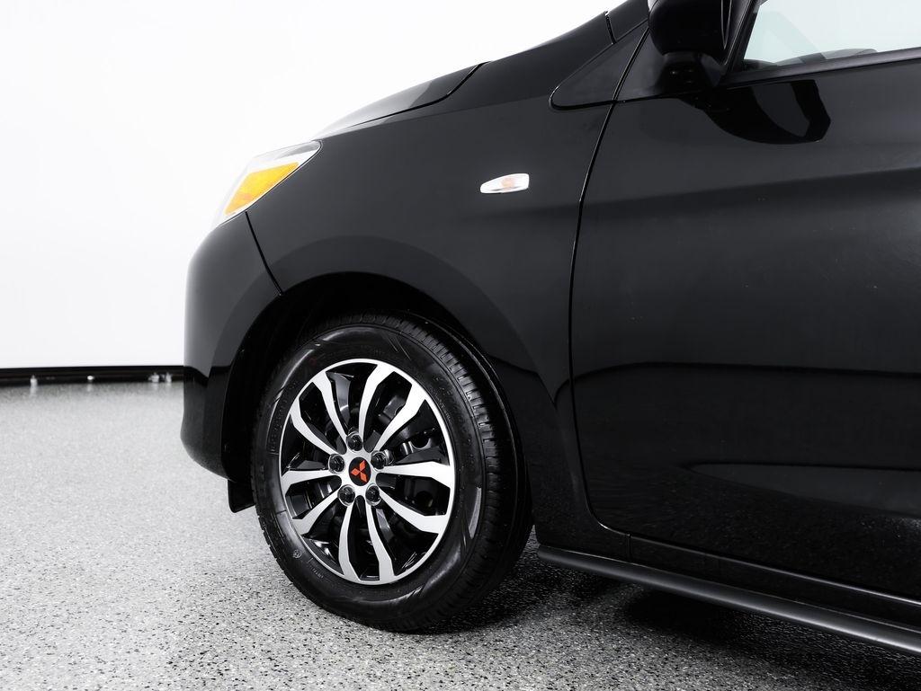 Mitsubishi Mirage Carbonite Edition CVT 2021