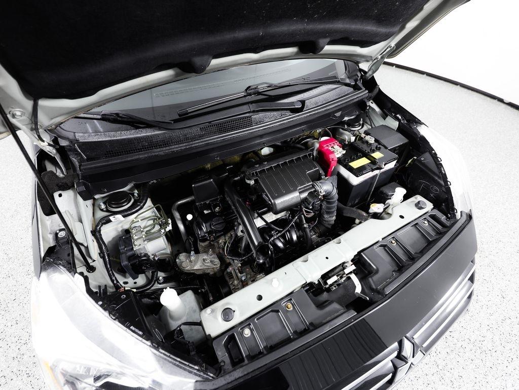 Mitsubishi Mirage Carbonite Edition CVT 2021