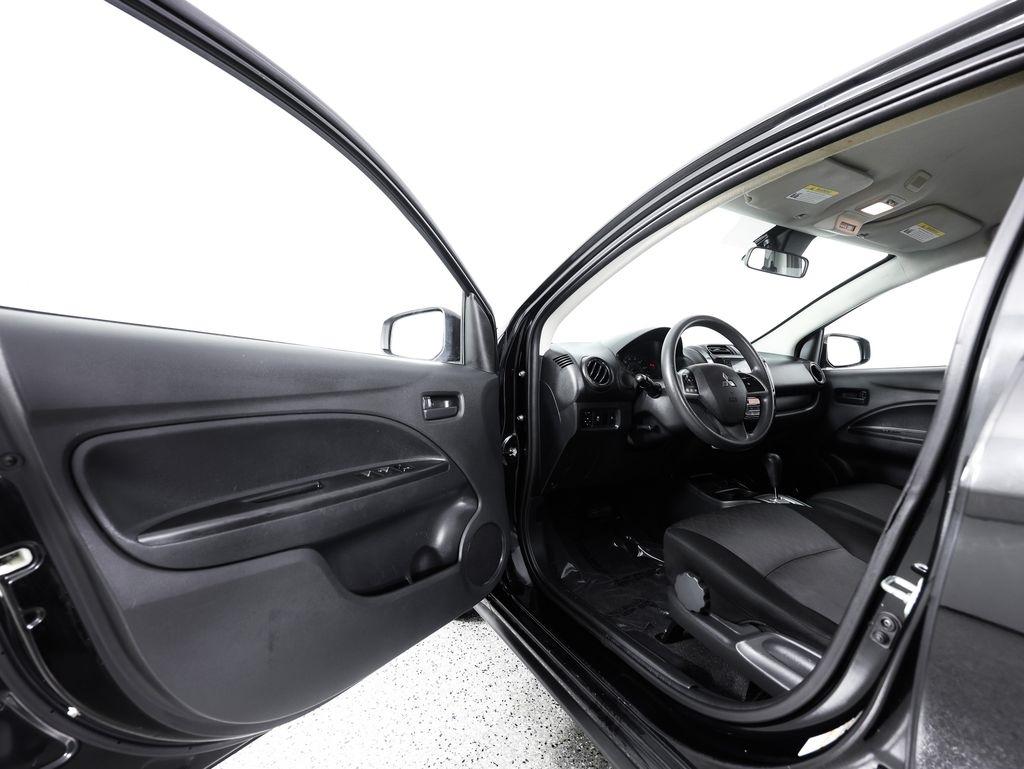 Mitsubishi Mirage Carbonite Edition CVT 2021
