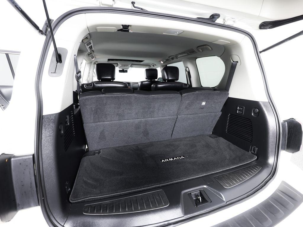 Nissan Armada 4x4 Platinum 2019