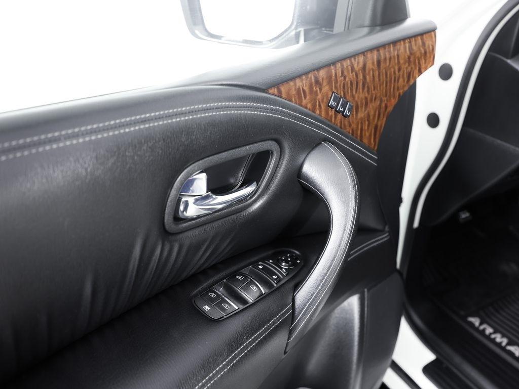 Nissan Armada 4x4 Platinum 2019