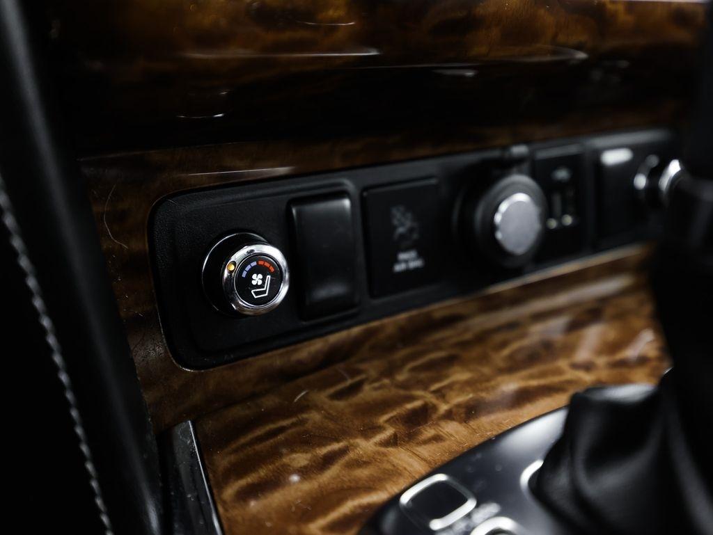 Nissan Armada 4x4 Platinum 2019