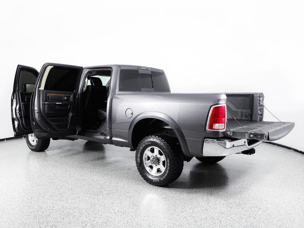 RAM 2500 4WD Crew Cab 149" Laramie 2014