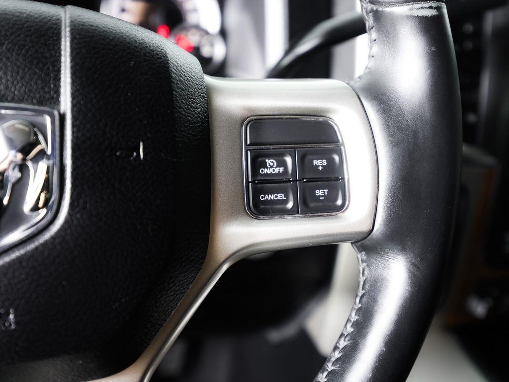 RAM 2500 4WD Crew Cab 149" Laramie 2014