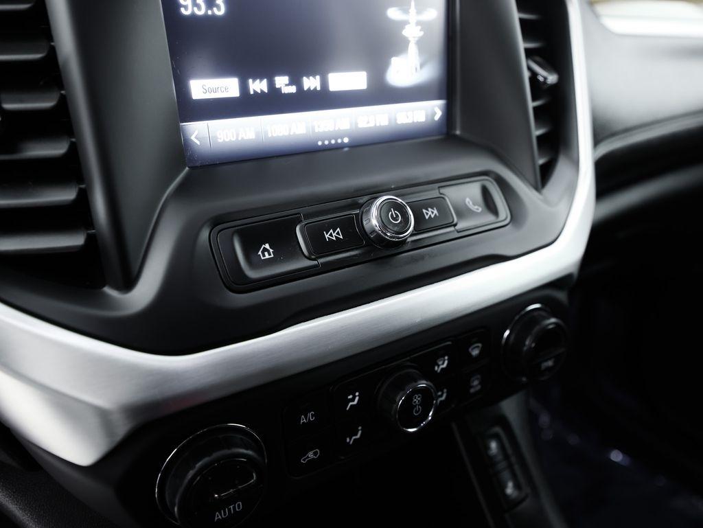 GMC Acadia AWD 4dr SLE w/SLE-2 2019