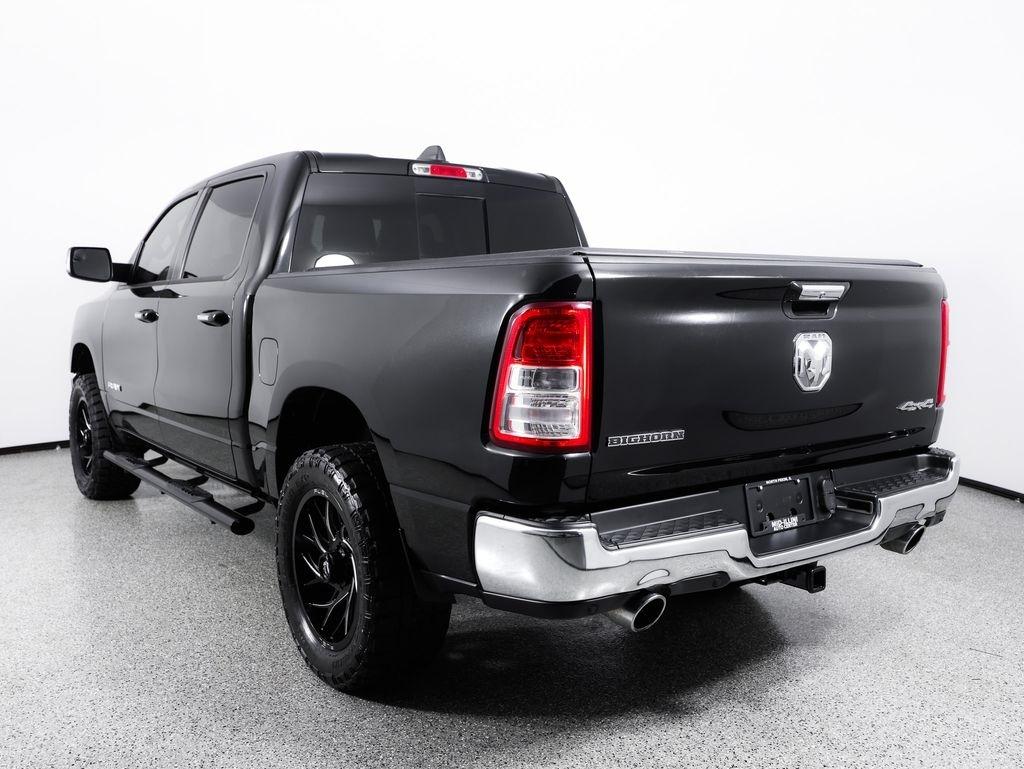 RAM 1500 Big Horn 4x4 Crew Cab 5'7" Box 2020