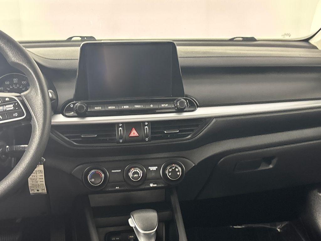 Kia Forte LXS IVT 2023