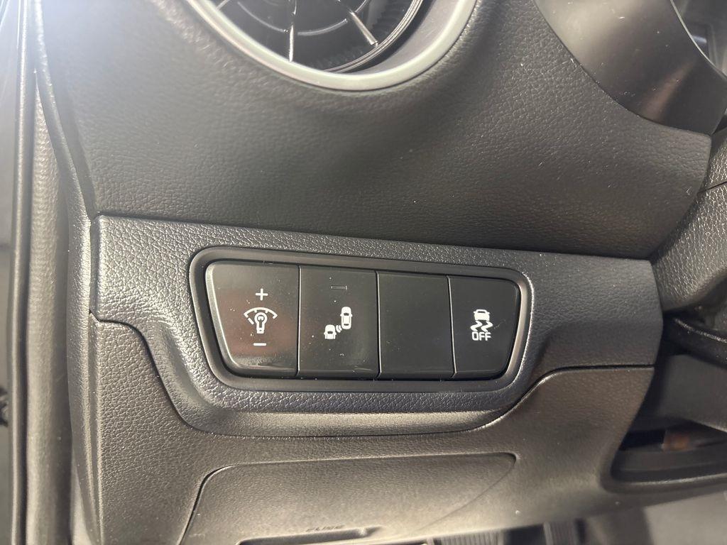 Kia Forte LXS IVT 2023
