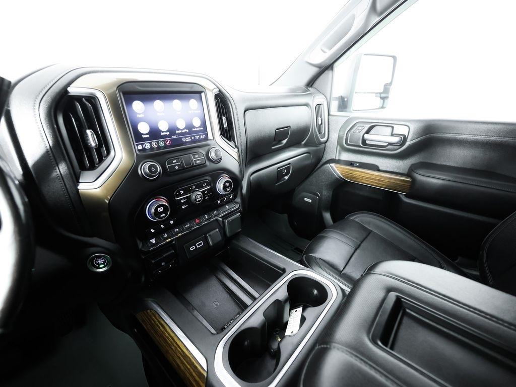 Chevrolet Silverado 3500HD 4WD Crew Cab 159" High Country 2022