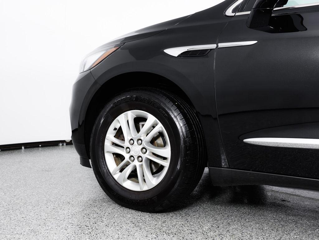 Buick Enclave FWD 4dr Essence 2021