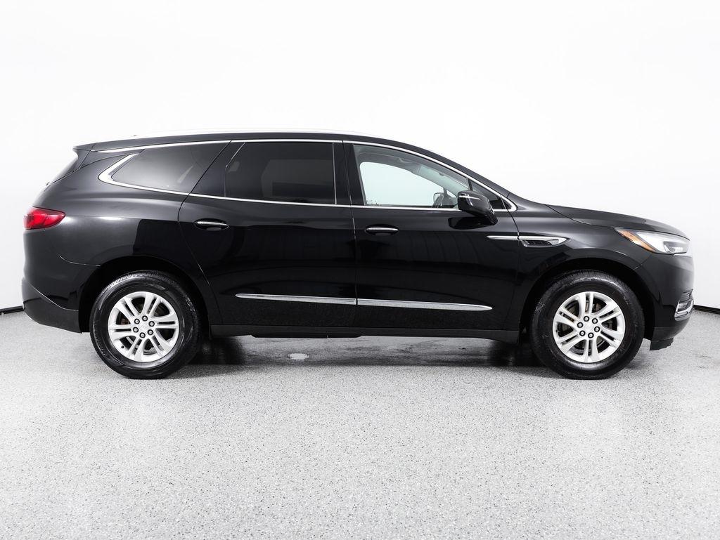 Buick Enclave FWD 4dr Essence 2021