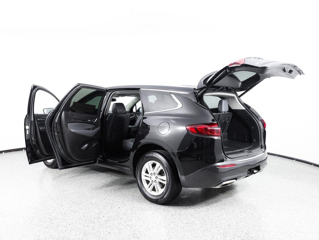 Buick Enclave FWD 4dr Essence 2021
