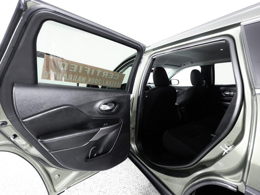 Jeep Cherokee Latitude FWD 2019