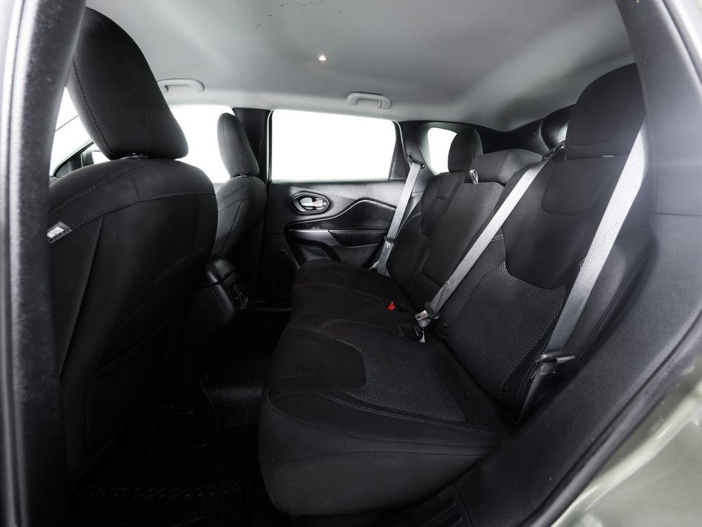 Jeep Cherokee Latitude FWD 2019