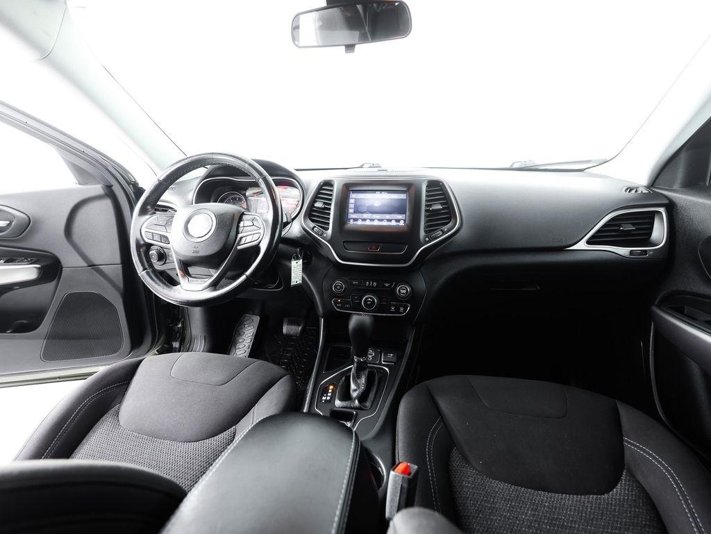 Jeep Cherokee Latitude FWD 2019