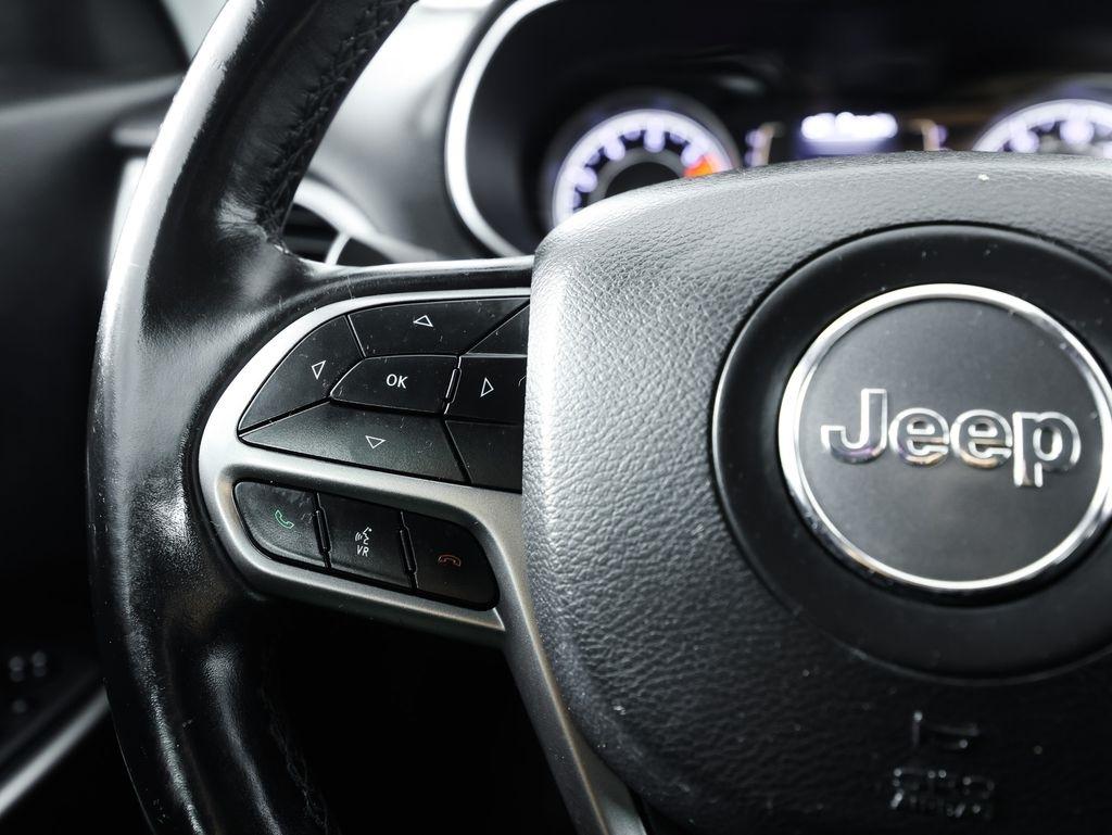 Jeep Cherokee Latitude FWD 2019