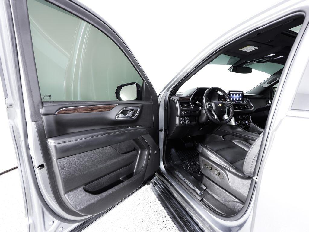 Chevrolet Tahoe 4WD 4dr LT 2021
