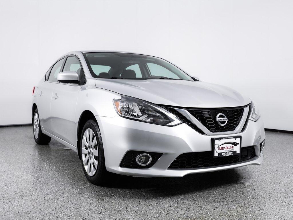 Nissan Sentra S CVT 2019